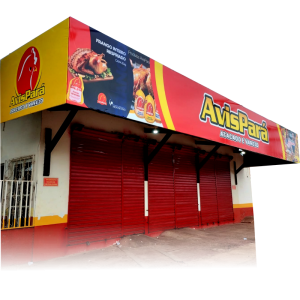 Troca de Lona em Fachada Lona 440g (Starflex) Personalizado 4x0 (Impressão frente, verso sem impressão) Brilho Total Com Aplicação de Verniz Automotivo Estrutura não inclusa (mesmo local)